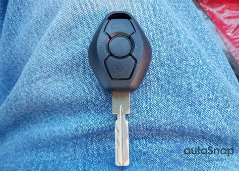 1997 BMW Z3 2.8L Roadster z USA, uszkodzony, nr VIN 4USCJ3326VLC08959